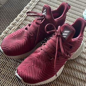 Women's Adidas Alphabounce Running Sneaker Maroon - 7.5